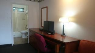 Monterey Fairgrounds Inn Номер фото